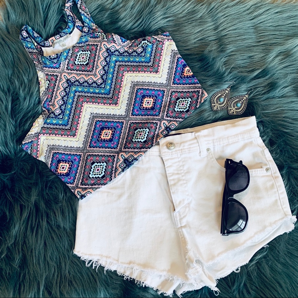 Boho Aztec Printed Crop Top - med-music fest! 🔥